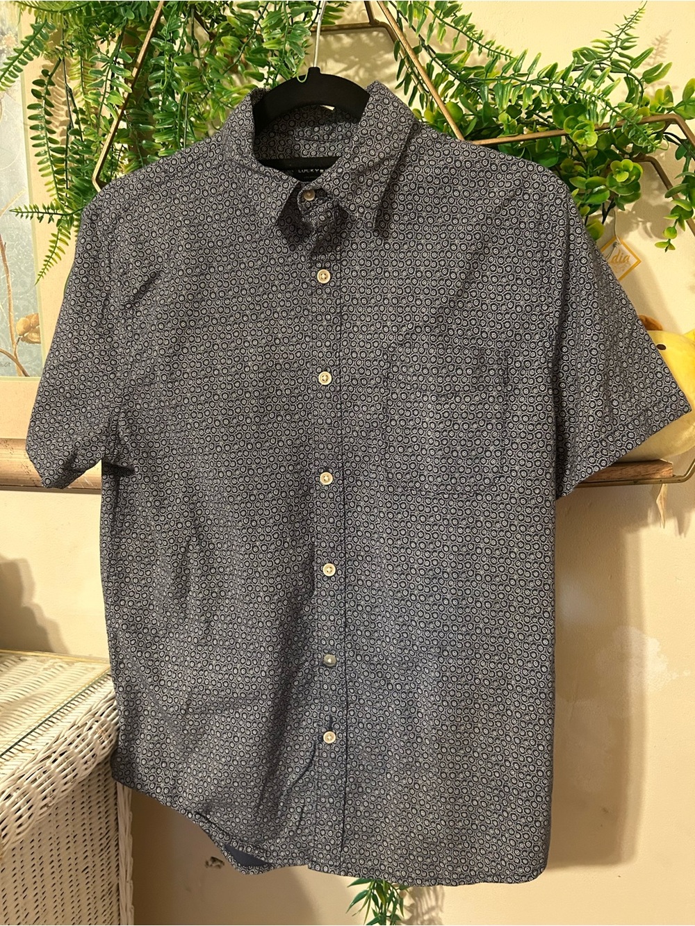 Lucky Brand Men's Short-Sleeve Button-Up Shirt in Navy floral Pattern